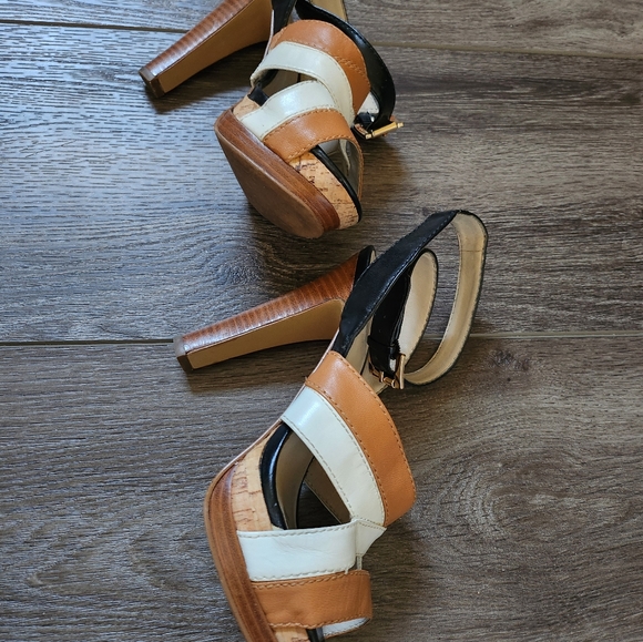 Stylish Beige and Black Women's Heels - Picture 3 of 5